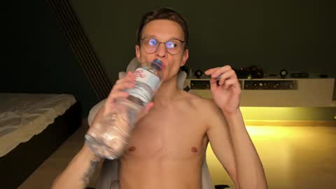 Snapshot of romeo_mercy chatting on 10, 1, 2025 Romeo online show from 10, 1, 2025