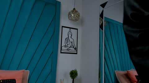 Snapshot of romeo_ricci1 chatting on 17, 1, 2025 Romeo Ricci online show from 17, 1, 2025