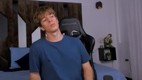 Snapshot of romeo_ricci1 chatting on 17, 1, 2026 Romeo Ricci online show from 17, 1, 2026