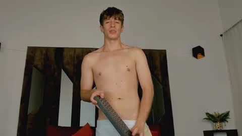 Snapshot of romeo_ricci1 chatting on 27, 5, 2026 Romeo Ricci online show from 27, 5, 2026