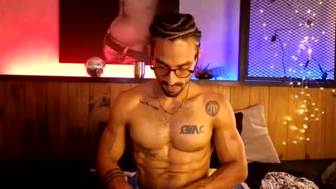 R O M E O  online show from 12, 2, 2026