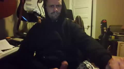 Snapshot of ronniejohnston13 chatting on 15, 3, 2026 ronniejohnston13 online show from 15, 3, 2026