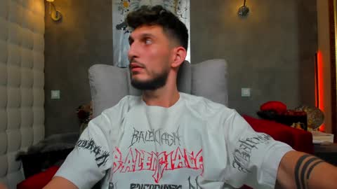 onlyfans-   online show from 16, 1, 2025