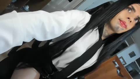 herreraisa offical online show from 2, 2, 2026