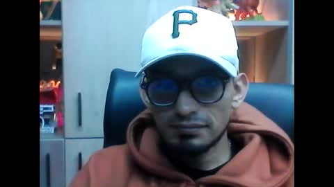 Snapshot of roroavila chatting on 2, 12, 2025 roroavila online show from 2, 12, 2025