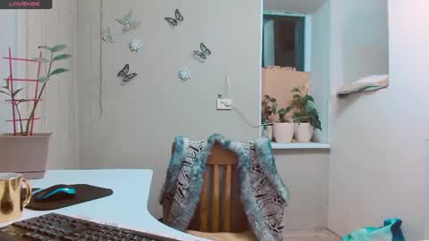 rosa843850 online show from 9, 1, 2025