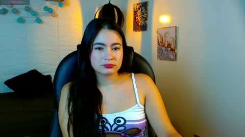 Snapshot of rosaliea chatting on 7, 6, 2026 R O S A L I A online show from 7, 6, 2026