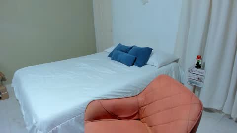 Snapshot of rosaliiaa1 chatting on 18, 12, 2024 Rosalia online show from 18, 12, 2024