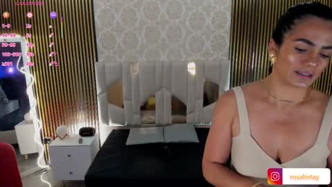 Snapshot of rosalind_tay chatting on 29, 9, 2025 ROSALIN online show from 29, 9, 2025