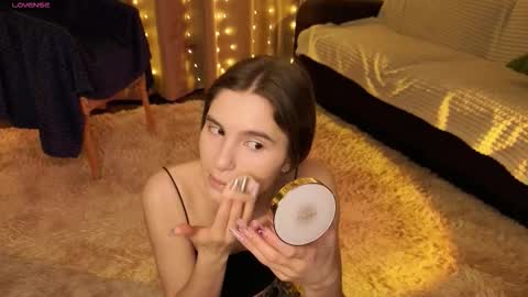 Kylie online show from 4, 3, 2026