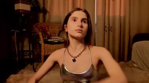 Snapshot of rosalvaulman chatting on 22, 6, 2026 Kylie online show from 22, 6, 2026