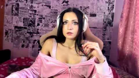 Snapshot of rosastuard chatting on 16, 10, 2025 Grace online show from 16, 10, 2025