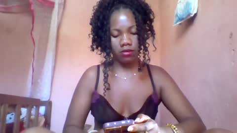 Snapshot of rose9794 chatting on 7, 8, 2026 Rose9794 online show from 7, 8, 2026