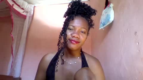 Snapshot of rose9794 chatting on 8, 8, 2026 Rose9794 online show from 8, 8, 2026