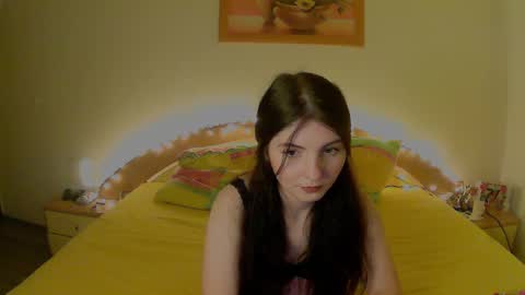 Snapshot of rose_2004 chatting on 6, 2, 2025 Rose online show from 6, 2, 2025