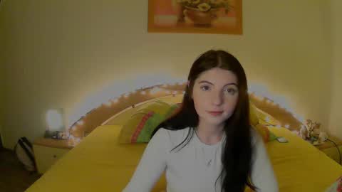 Snapshot of rose_2004 chatting on 9, 2, 2025 Rose online show from 9, 2, 2025