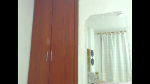 Snapshot of rose_valentiine chatting on 18, 7, 2026 rose_valentiine online show from 18, 7, 2026