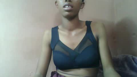roseangela194819 online show from 14, 7, 2026