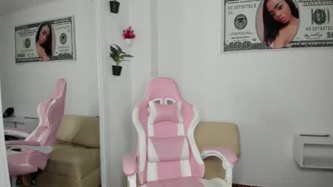 Snapshot of rosebig chatting on 18, 9, 2025 RoseBig online show from 18, 9, 2025