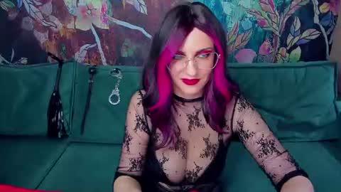 Rosebloom online show from 28, 6, 2026