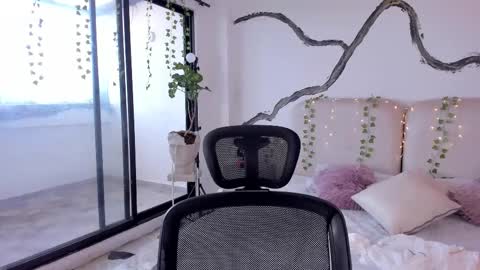 Rose online show from 31, 10, 2025