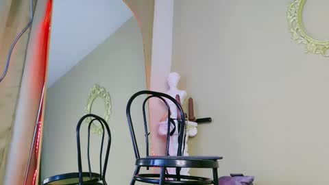 rosedelic online show from 28, 2, 2025