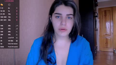 Snapshot of roselina_ chatting on 26, 12, 2024 Rose online show from 26, 12, 2024