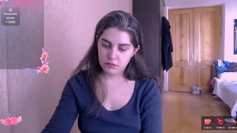 Snapshot of roselina_ chatting on 12, 1, 2025 Rose online show from 12, 1, 2025