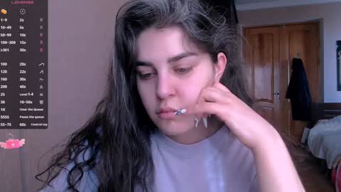 Snapshot of roselina_ chatting on 21, 1, 2025 Rose online show from 21, 1, 2025