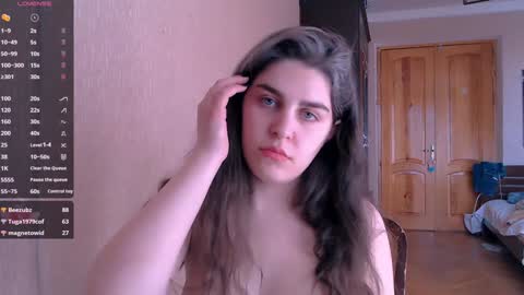 Snapshot of roselina_ chatting on 2, 2, 2025 Rose online show from 2, 2, 2025