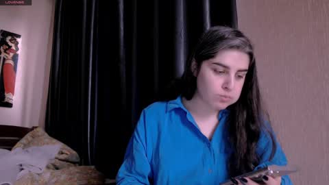 Snapshot of roselina_ chatting on 19, 2, 2025 Rose online show from 19, 2, 2025