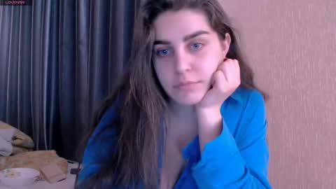 Snapshot of roselina_ chatting on 19, 2, 2025 Rose online show from 19, 2, 2025