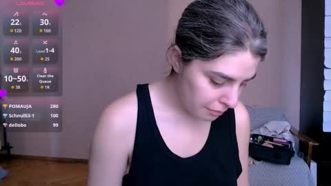 Snapshot of roselina_ chatting on 3, 11, 2025 Rose online show from 3, 11, 2025