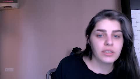 Snapshot of roselina_ chatting on 16, 11, 2025 Rose online show from 16, 11, 2025