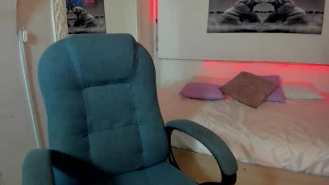 Snapshot of rosi_cooper chatting on 26, 2, 2026 rosi_cooper online show from 26, 2, 2026