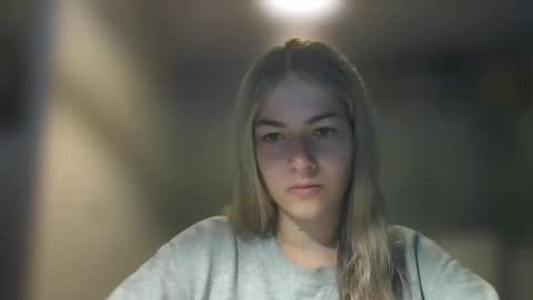 Snapshot of rosie_june chatting on 6, 2, 2025 Rosie online show from 6, 2, 2025
