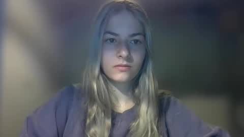 Snapshot of rosie_june chatting on 12, 2, 2025 Rosie online show from 12, 2, 2025