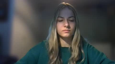 Snapshot of rosie_june chatting on 20, 2, 2025 Rosie online show from 20, 2, 2025