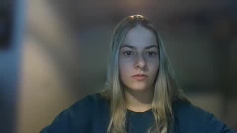 Snapshot of rosie_june chatting on 11, 3, 2025 Rosie online show from 11, 3, 2025