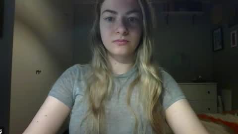 Snapshot of rosie_june chatting on 13, 2, 2026 Rosie online show from 13, 2, 2026