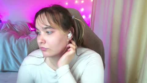 Snapshot of rosienana chatting on 30, 4, 2026 RosieNana online show from 30, 4, 2026