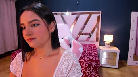 Snapshot of rossa_selene chatting on 30, 1, 2025 Rossa online show from 30, 1, 2025