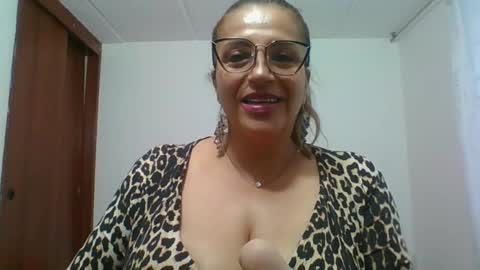 Snapshot of rossanalionheart chatting on 11, 2, 2025 Rossana online show from 11, 2, 2025