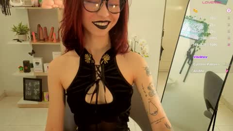 Snapshot of rosse_98_ chatting on 18, 9, 2025 Miss Rosse online show from 18, 9, 2025