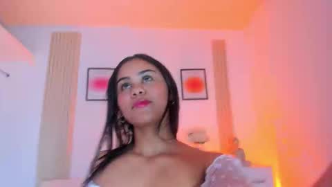 rossy_x online show from 11, 11, 2025