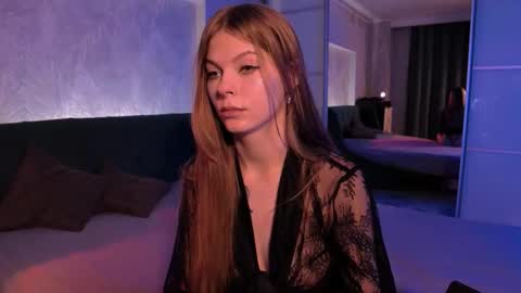 rosy_black_ online show from 18, 11, 2025