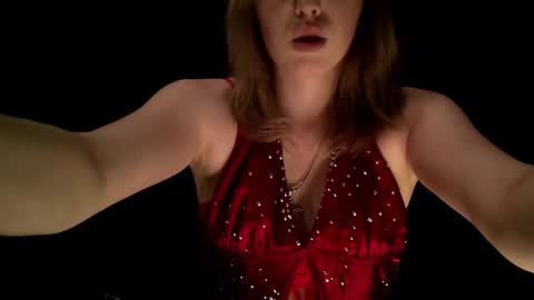 rosy_petal online show from 17, 10, 2025