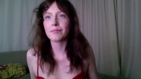 Snapshot of rosy_petal chatting on 17, 5, 2026 rosy_petal online show from 17, 5, 2026