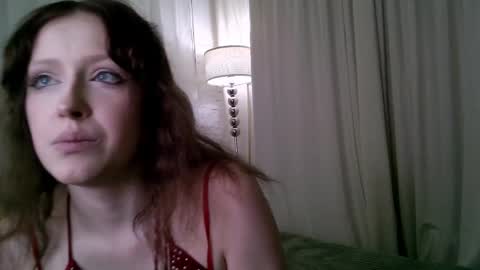 Snapshot of rosy_petal chatting on 22, 5, 2026 rosy_petal online show from 22, 5, 2026