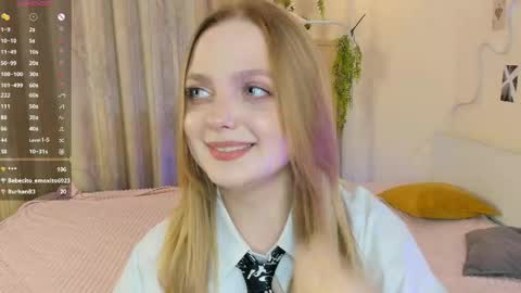 Im Luna online show from 27, 5, 2026